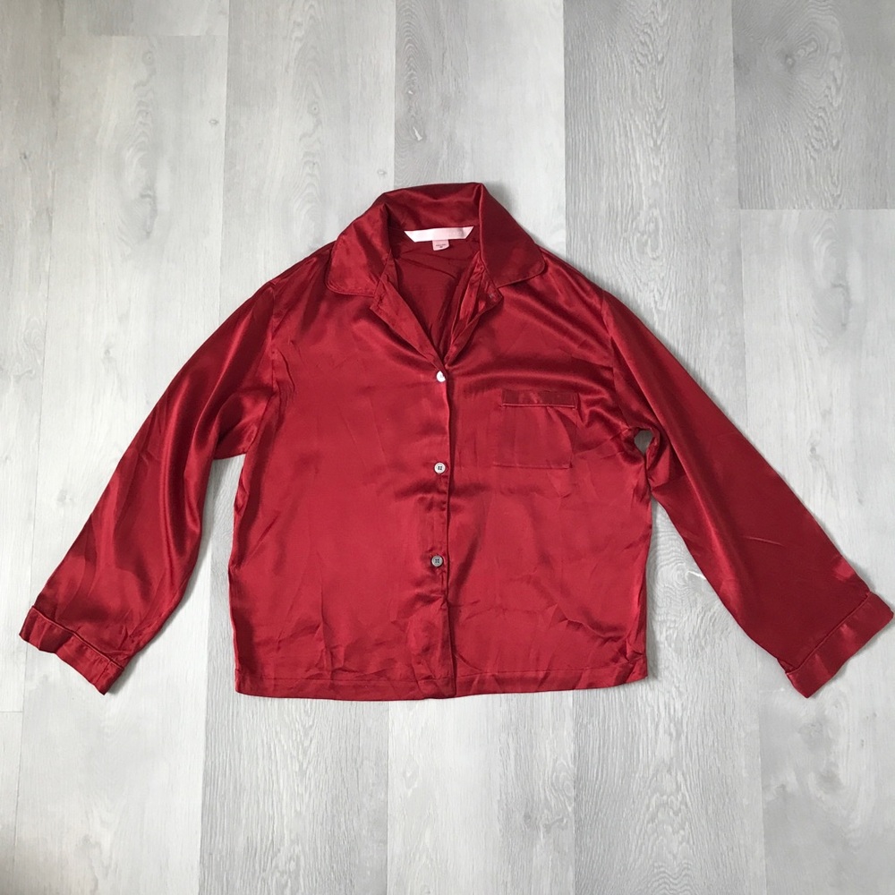 VICTORIAS SECRET RED 100% SILK
BUTTON FRONT PJ SHIRT MEDIUM